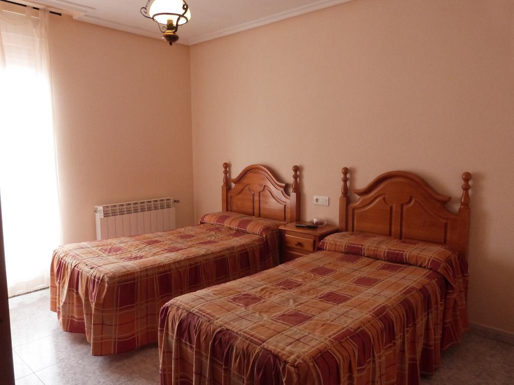 Hostal Sali Pelabravo Værelse billede
